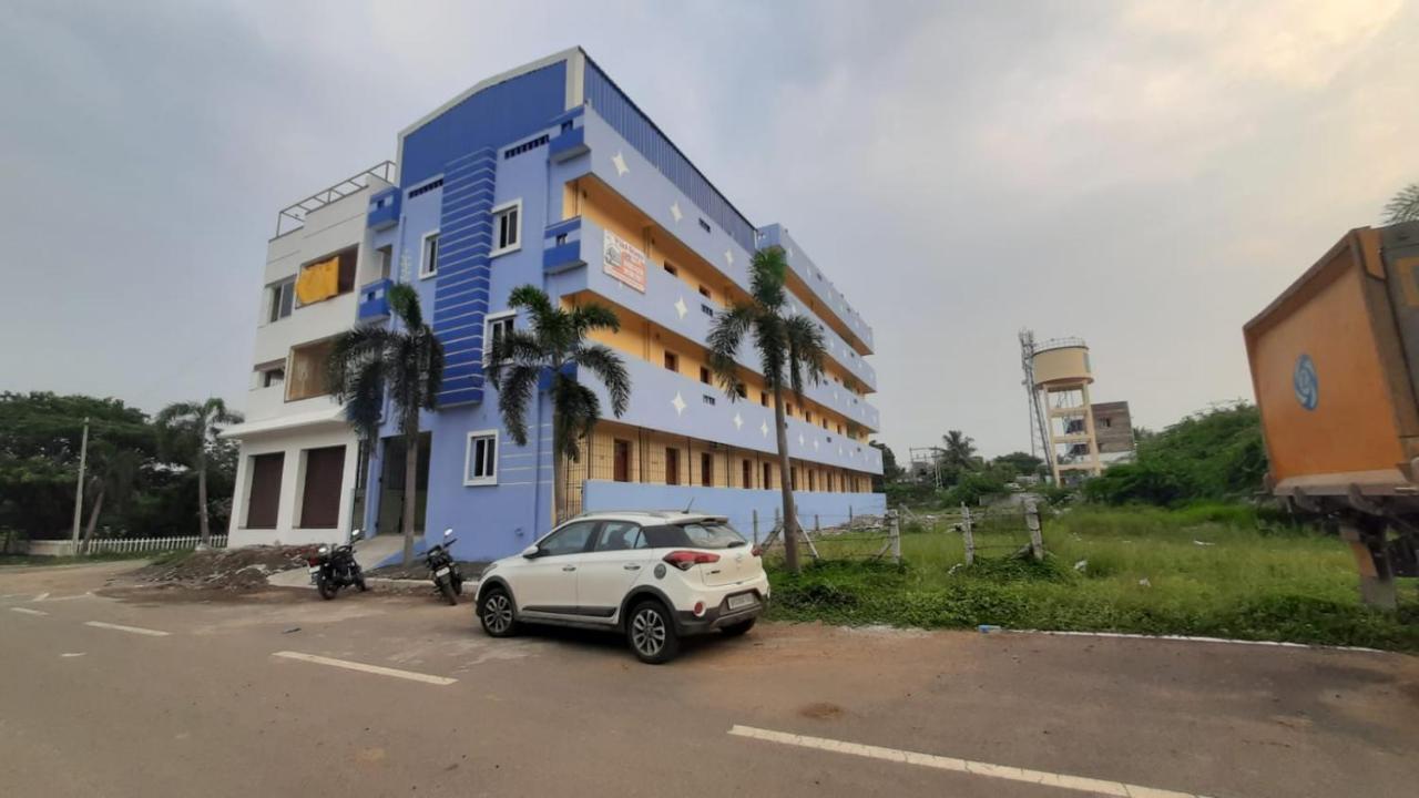 Vikistays Chennai Esterno foto